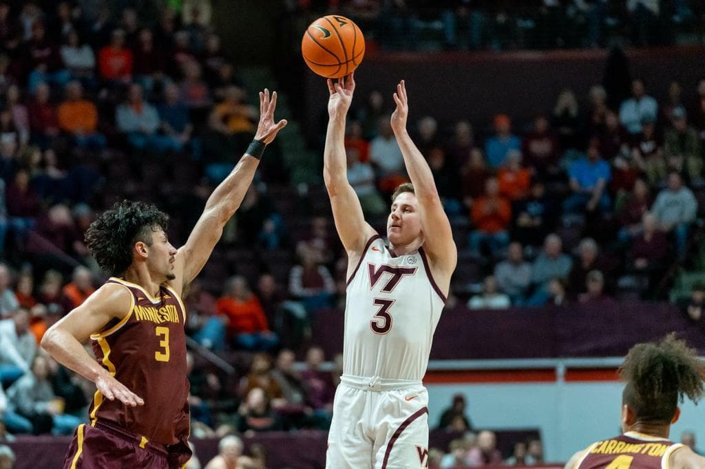 Hokies Say You Betcha To ACC/Big Ten Challenge Victory, Defeat Minnesota 67-57