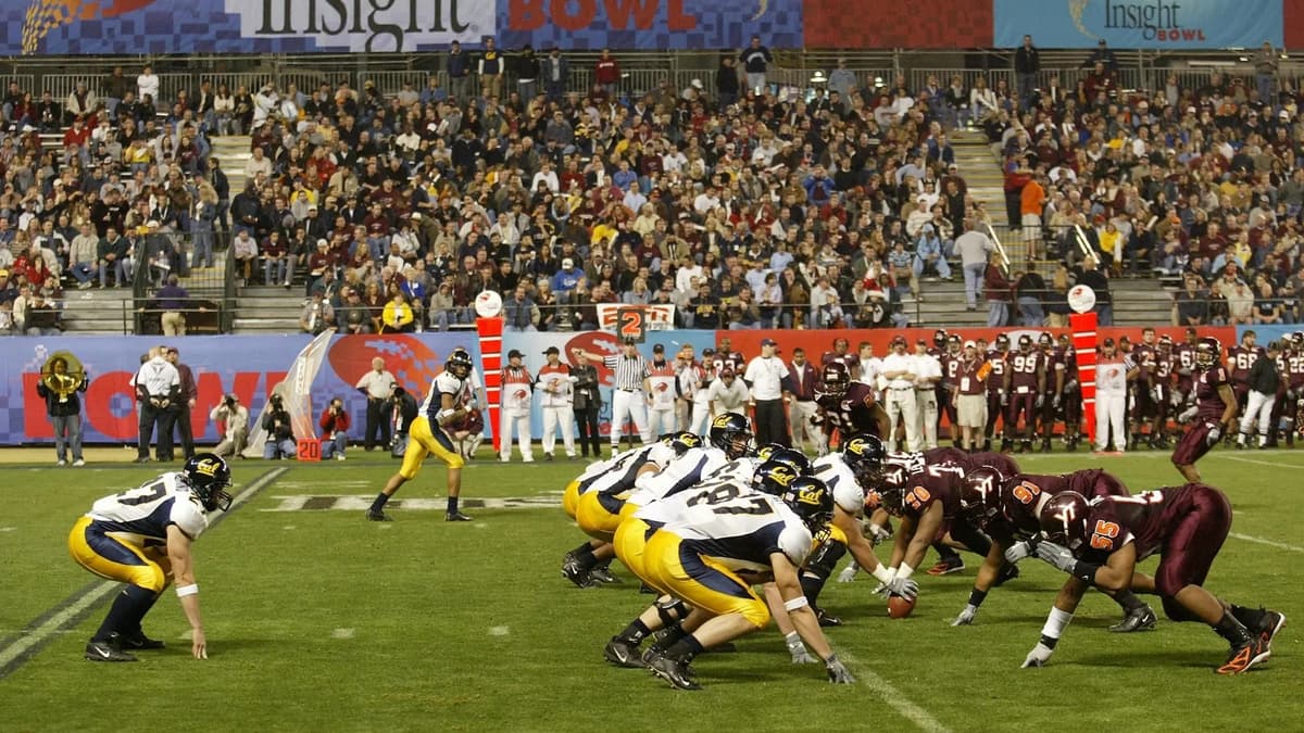One Hot Mess: Revisiting a Wild 2003 Season & Insight Bowl vs Cal