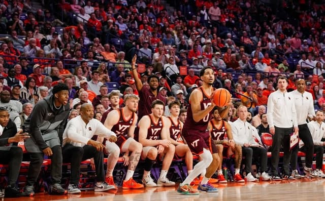 Bedford’s 23-Piece Catapults Hokies to Massive 76-66 Upset in Clemson
