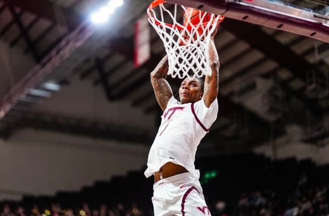Hokies Take Care of Business in 72-63 Win vs Boston College