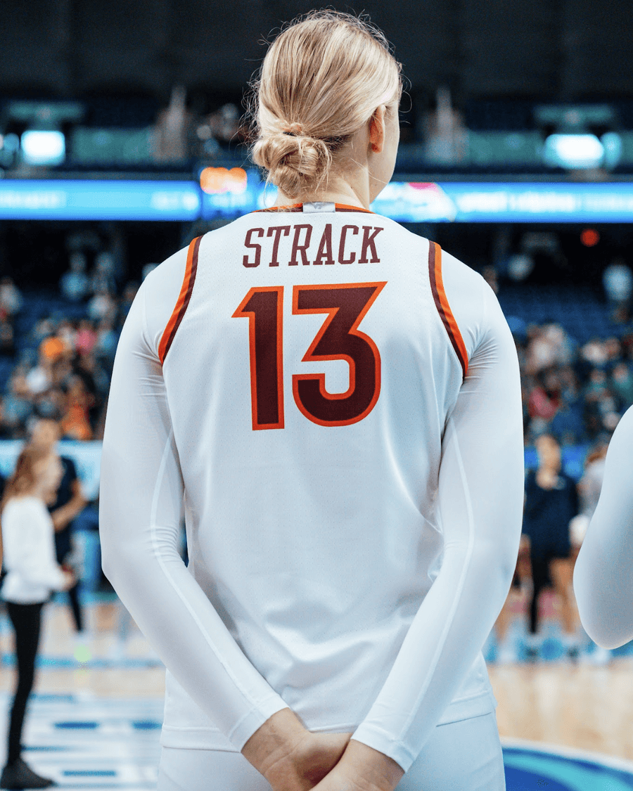 Hokies Center Clara Strack Enters Transfer Portal