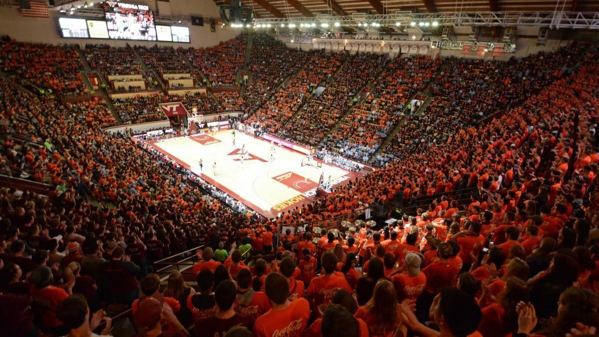 Fearsome Fives: Some Good and Weird All-Time Hokie Hoops Lineups